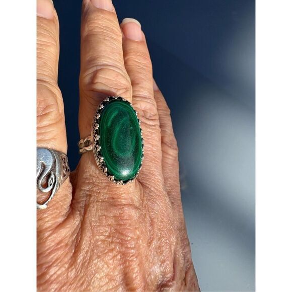 Ring, Green African Malachite and Sterling Silver Ring, Statement Ring, size 8, - Picture 7 of 8